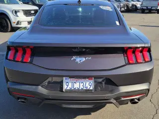 Ford Mustang 2024 EcoBoost 2dr Fastback