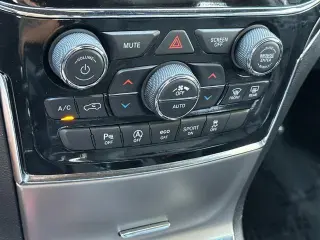 Jeep Grand Cherokee WK 2022 4x4 Limited 4 puertas SUV