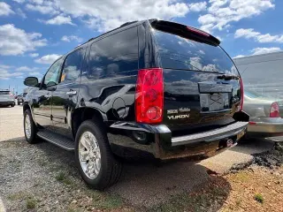 GMC Yukon 2010 4x2 SLT SUV de 4 puertas
