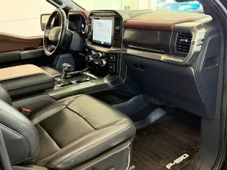 Ford F-150 2023 4x4 Lariat 4dr SuperCrew 6.5 ft. SB