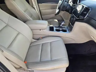 Jeep Grand Cherokee 2019 4x2 Limited 4 puertas SUV