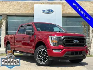 Ford F-150 2021 4x4 XLT SuperCrew de 4 puertas, distancia entre ejes de 5,5 pies