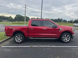 Ford F-150 2021 4x4 XLT 4p SuperCrew 5.5 ft. CB