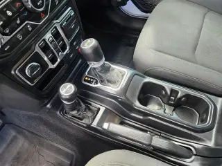 Jeep Wrangler Unlimited 2020 4x4 Sport 4p SUV