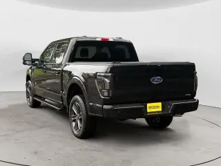 Ford F-150 2022 4x4 XLT 4p SuperCab 6.5 ft. SB