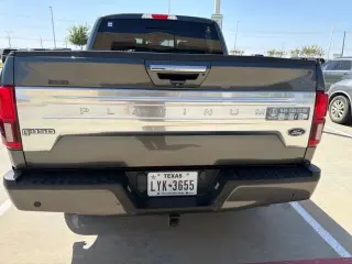 Ford F-150 2018 4x4 Platinum 4dr SuperCrew 5.5 ft. SB