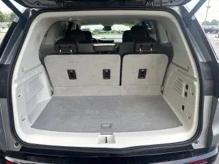 GMC Acadia 2025 Denali 4p SUV