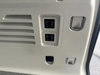 GMC Acadia 2025 Denali 4p SUV
