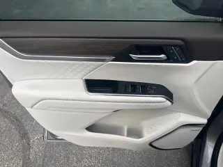 GMC Acadia 2025 Denali 4p SUV