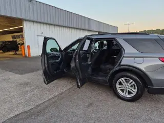 Ford Explorer 2024 XLT 4dr SUV