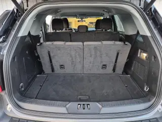 Ford Explorer 2024 XLT 4dr SUV