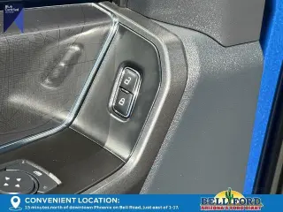 Ford F-150 2022 4x4 XLT 4p SuperCrew 5.5 ft. SB