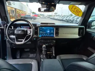 Ford Bronco 2023 4x4 Outer Banks SUV de 4 puertas