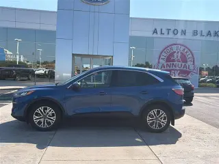 Ford Escape Híbrido 2022 SEL SUV de 4 puertas