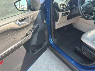 Ford Escape Híbrido 2022 SEL SUV de 4 puertas