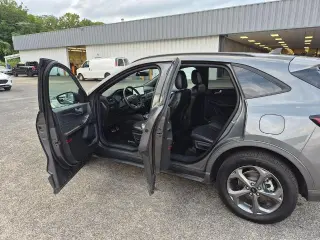 Ford Escape Hybrid 2024 AWD ST-Line Select 4dr SUV