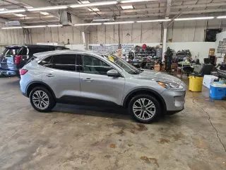 Ford Escape 2022 AWD SEL 4p SUV