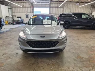 Ford Escape 2022 AWD SEL 4p SUV