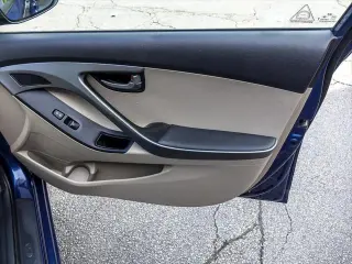 Hyundai ELANTRA 2016 SE 4dr Sedan 6A (EE. UU.)