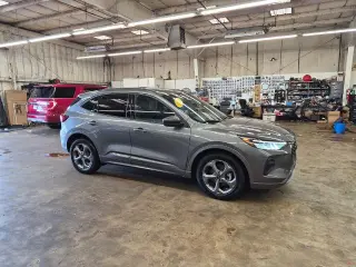 Ford Escape Hybrid 2023 ST-Line 4dr SUV