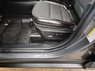 Ford Escape Hybrid 2023 ST-Line 4dr SUV
