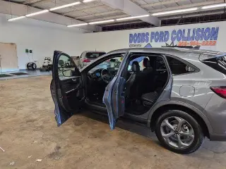Ford Escape Hybrid 2023 ST-Line 4dr SUV