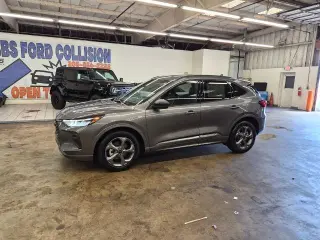 Ford Escape Hybrid 2023 ST-Line 4dr SUV