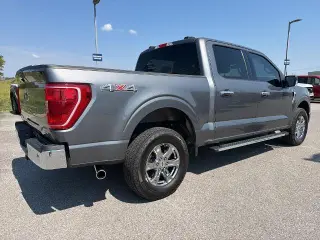 Ford F-150 2023 4x4 XLT 4 puertas SuperCrew carrocería larga de 5,5 pies