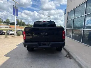 Ford F-150 2023 4x4 XLT 4dr SuperCrew 5.5 ft. SB