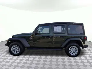 Jeep Wrangler 2023 4x4 Sport 4p SUV