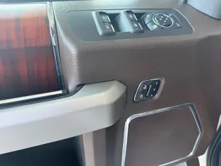 Ford F-150 2016 4x4 King Ranch 4dr SuperCrew 5.5 ft. SB