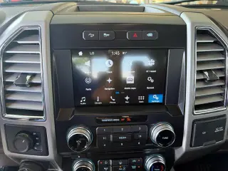Ford F-150 2016 4x4 King Ranch 4dr SuperCrew 5.5 ft. SB