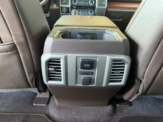 Ford F-150 2016 4x4 King Ranch 4dr SuperCrew 5.5 ft. SB