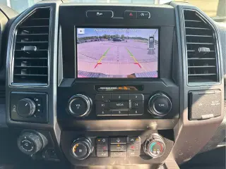 Ford F-150 2019 4x4 XLT 4dr SuperCrew 5.5 ft. SB