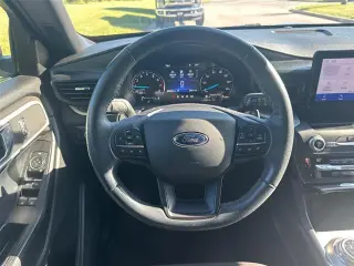 Ford Explorer 2020 AWD XLT SUV con 4 puertas
