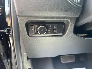 Ford Ranger 2024 4x4 XLT 4 puertas SuperCrew 5.0 ft. SB