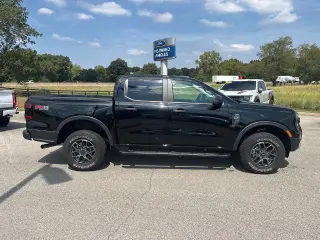 Ford Ranger 2024 4x4 XLT 4 puertas SuperCrew 5.0 ft. SB