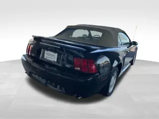 Ford Mustang 2000 GT 2descapotable