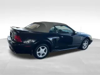 Ford Mustang 2000 GT 2descapotable
