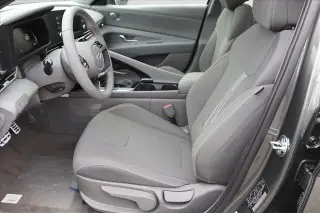 Hyundai ELANTRA 2026 SEL Sport Premium 4dr Sedán
