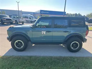 Ford Bronco 2023 4x4 Badlands Advanced 4p SUV