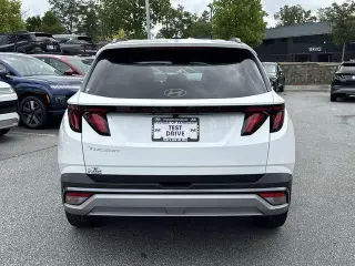 Hyundai TUCSON 2026 SEL 4dr SUV