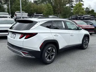 Hyundai TUCSON 2026 SEL 4dr SUV