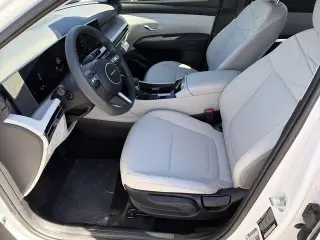 Hyundai TUCSON 2026 SE 4dr SUV