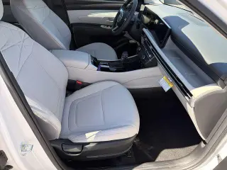Hyundai TUCSON 2026 SE 4dr SUV