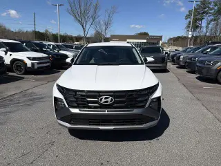 Hyundai TUCSON 2026 SE 4dr SUV