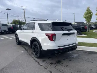 Ford Explorer 2023 AWD ST 4p SUV