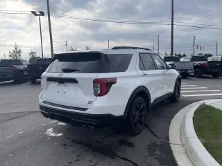 Ford Explorer 2023 AWD ST 4p SUV