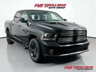 Ram 1500 2016 4x4 Deportivo 4dr Cabina de Crew 5.5 ft. SB Pickup