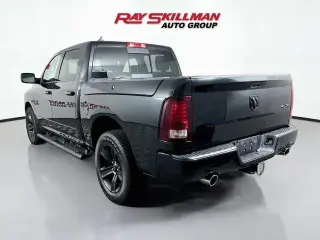 Ram 1500 2016 4x4 Deportivo 4dr Cabina de Crew 5.5 ft. SB Pickup